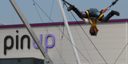 Bungee Trampolin – Bild 2
