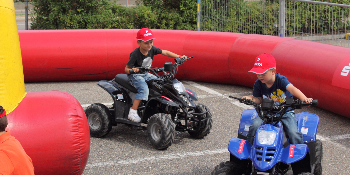 Mobile Kinder Quad Bahn mieten