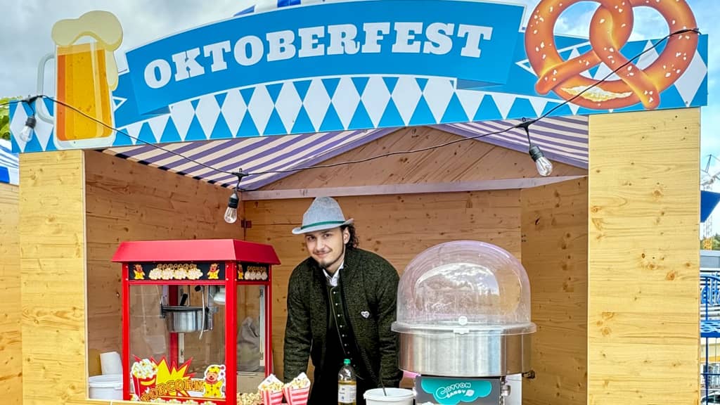 Oktoberfest Popcorn Stand